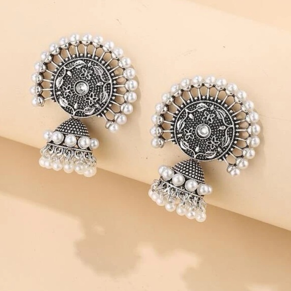 Indian/ Pakistani earrings - Picture 2 of 2